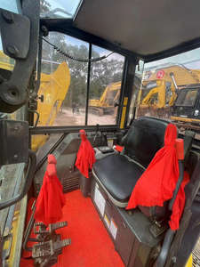 รถขุดขนาดเล็ก Komatsu รุ่น PC55MR-3 รถขุดไฮดรอลิกแบบตีนตะขาบ PC55MR PC55MR-2 อุปกรณ์ - Product Image 4