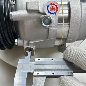 R220-9 Excavator Engine High Quality Compressor 11Q6-90040 11N6-90040 Air Compressor - Product Image 5