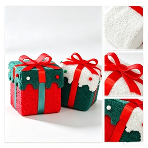 Lot de boîtes cadeaux de Noël carrées douces et moelleuses en peluche pour décoration de fête à domicile - Product Image 5