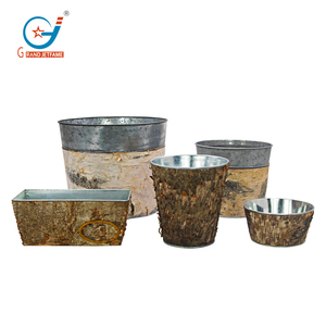 Vente directe 1.4 gallons <span class=keywords><strong>en</strong></span> <span class=keywords><strong>bois</strong></span> naturel écorce de bouleau recouvert de jardinière galvanisée <span class=keywords><strong>Pots</strong></span> de fleurs faits à la main pour jardin d'arrière-cour - Product Image 6
