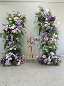 Composition florale artificielle en soie orange et blanche <span class=keywords><strong>pour</strong></span> <span class=keywords><strong>colonne</strong></span> de mariage, réutilisable, avec fausses roses et pivoines, support de toile de fond luxueux fait main - Product Image 5