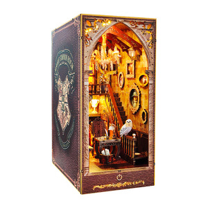 Modèle de <span class=keywords><strong>maison</strong></span> de campagne créatif en bois à monter soi-même, serre-livres miniature, scène miniature, ornement de bibliothèque 120x180x240mm - Product Image 1