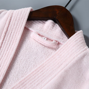 Hotel estilo 100% de algodón súper suave de color rosa paño de terry Albornoz hotel spa de uso <span class=keywords><strong>en</strong></span> el hogar - Product Image 1