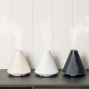 Diffuseur d'arômes, humidificateur ultrasonique, commande tactile, sur table, alimenté par USB, en plastique, avec fonction de minuterie - Product Image 3