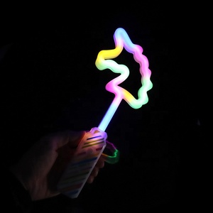Bâtons lumineux LED Papillon Néon Clignotants, Baguettes Lumineuses Féeriques pour Halloween <span class=keywords><strong>et</strong></span> Fêtes Thème Princesse - Product Image 3