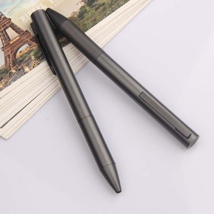 Stylo bille en métal noir mat gris anthracite de haute qualité avec clip de poche et logo gravé pour cadeaux d'affaires - Product Image 4
