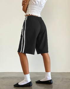 Shorts Bermuda Femme Taille Mi-Haute Coupe Ample en Coton Tricoté Rayé avec Bande Latérale Blanche Décontracté - Product Image 2