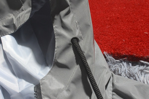Jaket Lari Reflektif Pria Ringan Anti Angin Cepat Kering dengan Logo, Visibilitas Tinggi untuk Keamanan Malam Hari - Product Image 6