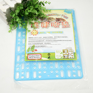 แผ่นรองนอนสัตว์เลี้ยงเพื่อสุขภาพ W248 H340 มม. พลาสติกทนทาน เตียงสัตว์เลี้ยงขนาดเล็ก - Product Image 3