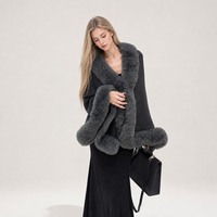 Cape en fourrure personnalisée avec logo pour femmes, hiver, en stock, prête à être expédiée, vente en gros, usine OEM