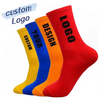 Chaussettes rayées en nylon pour femmes Chaussettes de yoga de compression antidérapantes colorées avec corps doux et logo de manchette pour toutes les saisons