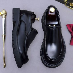 Chaussures en cuir pour hommes de luxe haut de gamme, nouvelle collection, très tendance, brillantes, à bout carré, à lacets, légères, respirantes, antidérapantes, pour le bureau, la carrière et les soirées - Product Image 5