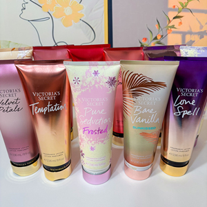 Loción Corporal Perfumada Victoria de 236 ml al por Mayor, Crema Corporal en Aerosol, Loción Corporal Perfumada Victoria's Secret para Mujer - Product Image 1