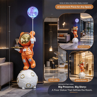 Statue d'astronaute grandeur nature en résine, sculpture de sol avec plateau doré LED 16 couleurs pour la décoration de la maison, de l'hôtel ou du magasin