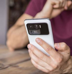 Bán Buôn Xiao-Mi Mi 11 Siêu 8 + 256GB <span class=keywords><strong>Android</strong></span> 5G Điện Thoại Dual Sim Thẻ Gốc Octa Lõi CDMA Toàn Cầu 14 Pro Sử Dụng Điện Thoại Di Động - Product Image 3