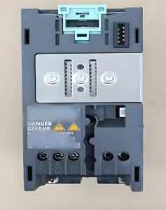 Siemens VFD 30Kw 60Hz a 50Hz <span class=keywords><strong>6SE6430</strong></span>-<span class=keywords><strong>2AD33</strong></span>-<span class=keywords><strong>0DA0</strong></span> Filtro Convertidor trifásico 220V a 380V Inventario de placa Convertidora de frecuencia - Product Image 2