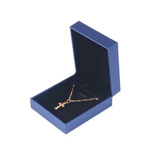 Caja de Joyería de Cuero de Lujo Shero, Premium, de Alta Gama, con Acabado Brillante, Color y Tamaño Personalizables para Anillos, Colgantes, Collares y Pendientes - Product Image 3