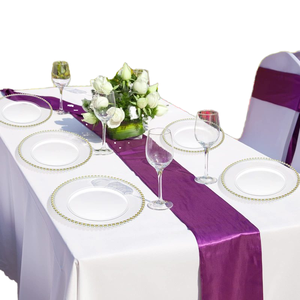 Assiettes de présentation dorées modernes de 13 pouces avec bord perlé – Assiettes élégantes pour dîner de mariage, en <span class=keywords><strong>plastique</strong></span> écologique, pour usage <span class=keywords><strong>alimentaire</strong></span> et fêtes - Product Image 4