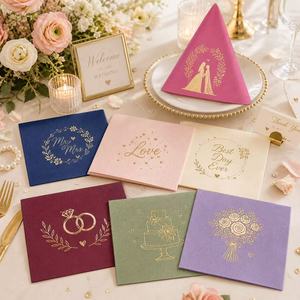 Serviettes <span class=keywords><strong>de</strong></span> <span class=keywords><strong>table</strong></span> personnalisées pour mariage, serviettes <span class=keywords><strong>de</strong></span> <span class=keywords><strong>table</strong></span> en papier 3 plis personnalisées, serviettes jetables personnalisées pour la décoration <span class=keywords><strong>de</strong></span> mariage - Product Image 1