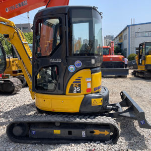 Pelle sur chenilles d'occasion Komatsu Pc35 Pc35mr Mini pelle sur chenilles japonaise d'occasion Komatsu Pc35 Pelle sur chenilles Komatsu tractor - Product Image 1