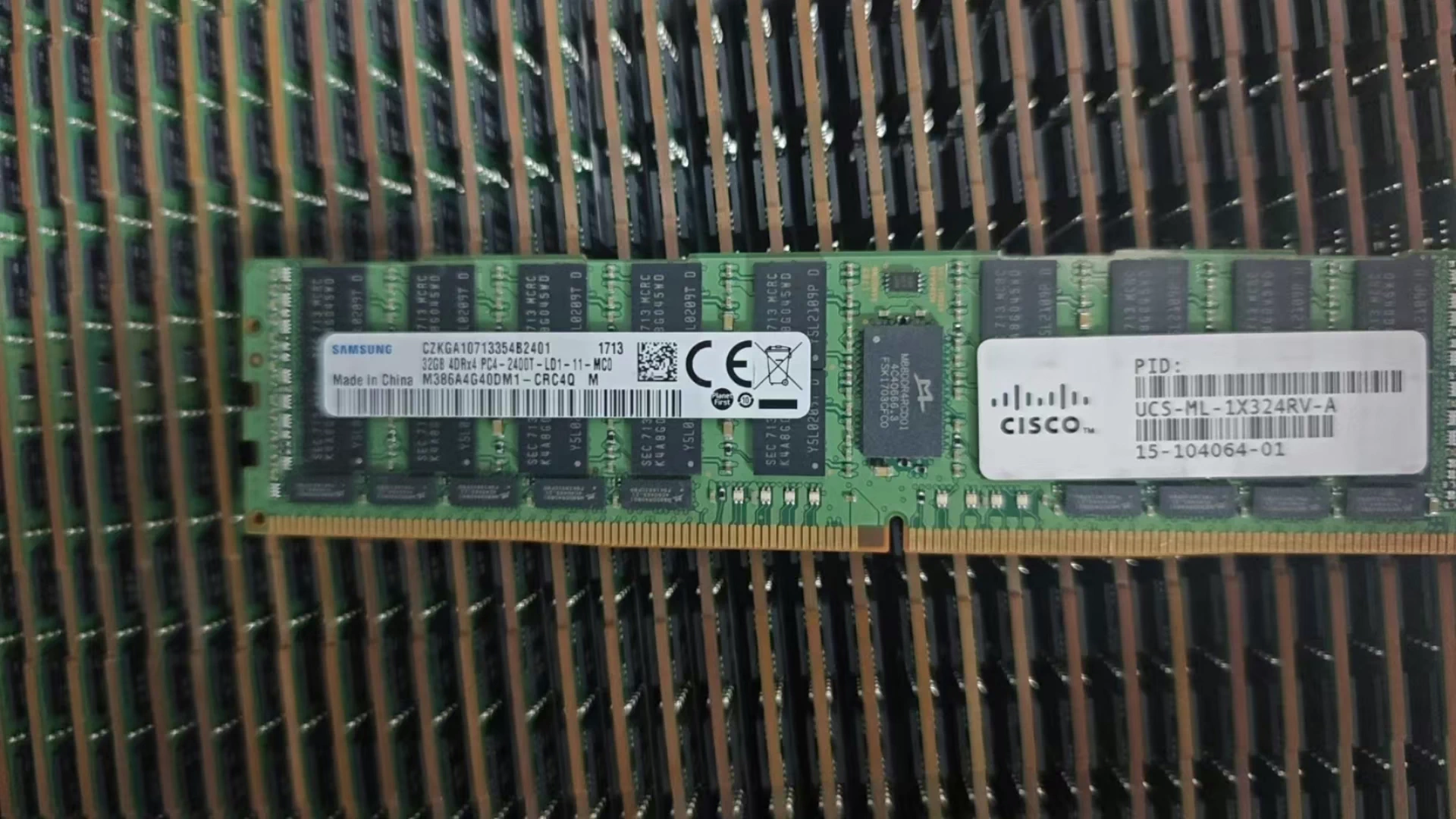 32 GB