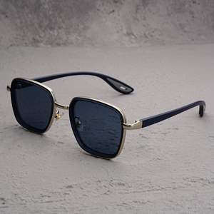 Lunettes de soleil sport tendance pour hommes, monture carrée, protection UV400, verres PC, monture intégrale, sans correction, haute qualité, couleur verte - Product Image 3