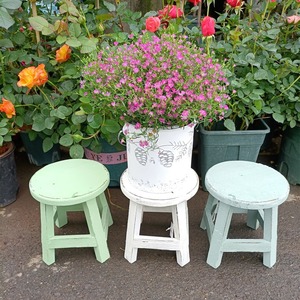 Supporto per Fiori da Giardino per Decorazione di Ville e Cortili, Sgabello Rotondo per Balcone - Product Image 1