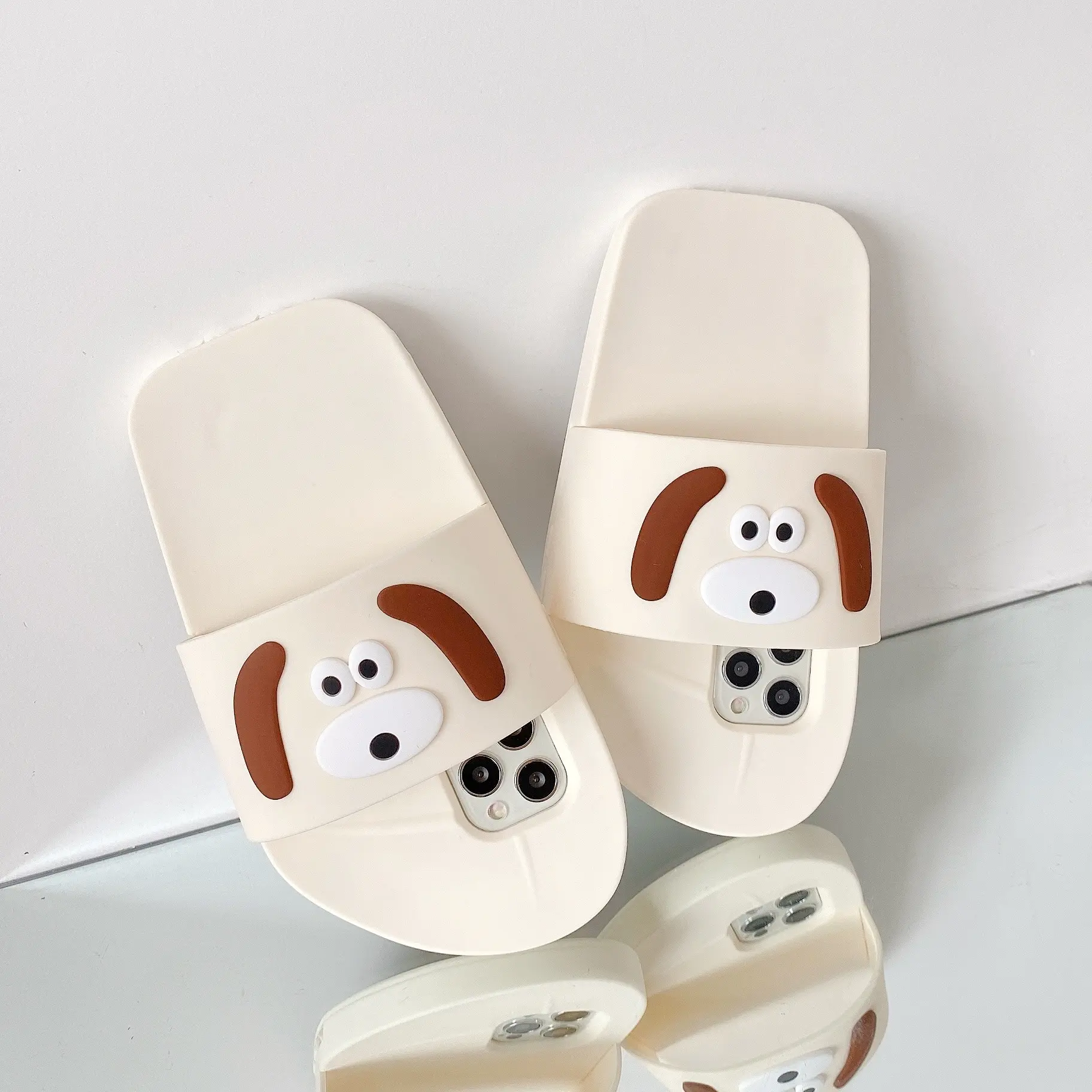 Hot Sale 3D Cartoon Dog Slipper Design Phone Case for iPhone 13 Funny Cute Puppy Style Cover for iPhone 12 11 7 8 XR X XS MAX
