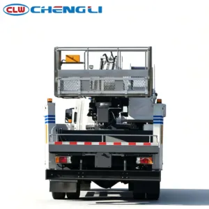 รถบรรทุกติดตั้งเครื่องจักรยกแบบยืดหดได้ 1suzu 45 เมตร รุ่น Giga สำหรับงานบำรุงรักษาในพื้นที่สูง - Product Image 4