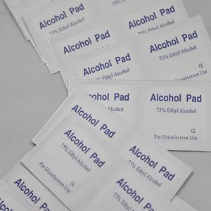 Échantillons gratuits Lingettes humides à 75% d'<span class=keywords><strong>alcool</strong></span> 100 pièces Lingettes préparatoires à l'<span class=keywords><strong>alcool</strong></span> jetables Lingettes humides antibactériennes désinfectantes pour le nettoyage quotidien - Product Image 6