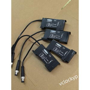 Sensor de Fibra Óptica Banner D12SP6FPQ 33713, PNP, 10-30VDC, 4 Pines M8 Macho, Usado - Product Image 1