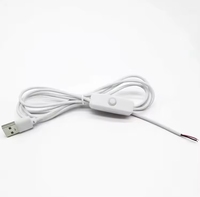 Cable USB 2.0 Negro de 1.5m y 5V con Conector a Cable Desnudo, Interruptor de Encendido/Apagado con Botón