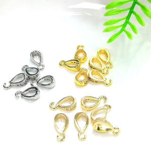 Fermoir <span class=keywords><strong>de</strong></span> pendentif plaqué or 18 carats avec micro-pavé <span class=keywords><strong>de</strong></span> zirconiums cubiques, breloque amovible en zirconiums cubiques pour la fabrication <span class=keywords><strong>de</strong></span> bijoux - Product Image 5