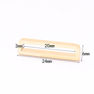 Nouveau <span class=keywords><strong>pendentif</strong></span> en alliage plaqué or luxe bricolage diamant breloques décoratives pour <span class=keywords><strong>Apple</strong></span> <span class=keywords><strong>Watch</strong></span> Silicone bracelet de sport montre pendentifs de mode - Product Image 3