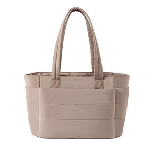 Bolso Tote Acolchado para Mujer, Ligero, con Asa Simple y Cierre de Cremallera, Ideal para Viajes, Trabajo, Playa y Gimnasio - Product Image 4