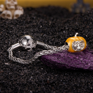 Silver Plated Pumpkin Charm With <b>Skull</b> Design Alloy Punk Style Unisex <b>Gift</b> Jewelry - Product Image 2
