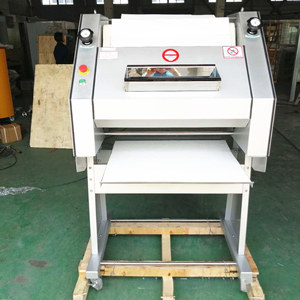 Machine <span class=keywords><strong>de</strong></span> formage <span class=keywords><strong>de</strong></span> baguettes entièrement automatique à commande intelligente pour <span class=keywords><strong>atelier</strong></span> professionnel <span class=keywords><strong>de</strong></span> pâtisserie commerciale - Product Image 5