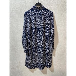 Chemise à motifs crème Vetre Navy, taille 46, manches longues, chemisier pour femme - Product Image 4