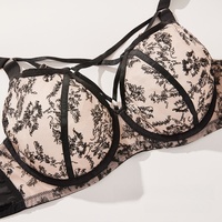 Ensemble de lingerie SMOOTH grande taille à bonnets couvrants avec sangle décorative, soutien-gorge minimiseur anti-affaissement pour femmes à forte poitrine et courbes généreuses