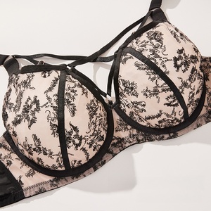 Completo Intimo Lingerie Plus Size SMOOTH <span class=keywords><strong>con</strong></span> Fascia Decorativa sul Petto, Reggiseno Minimizer Rassodante Anti-Cedimento per Donne Curvy <span class=keywords><strong>con</strong></span> Seno Grande - Product Image 4