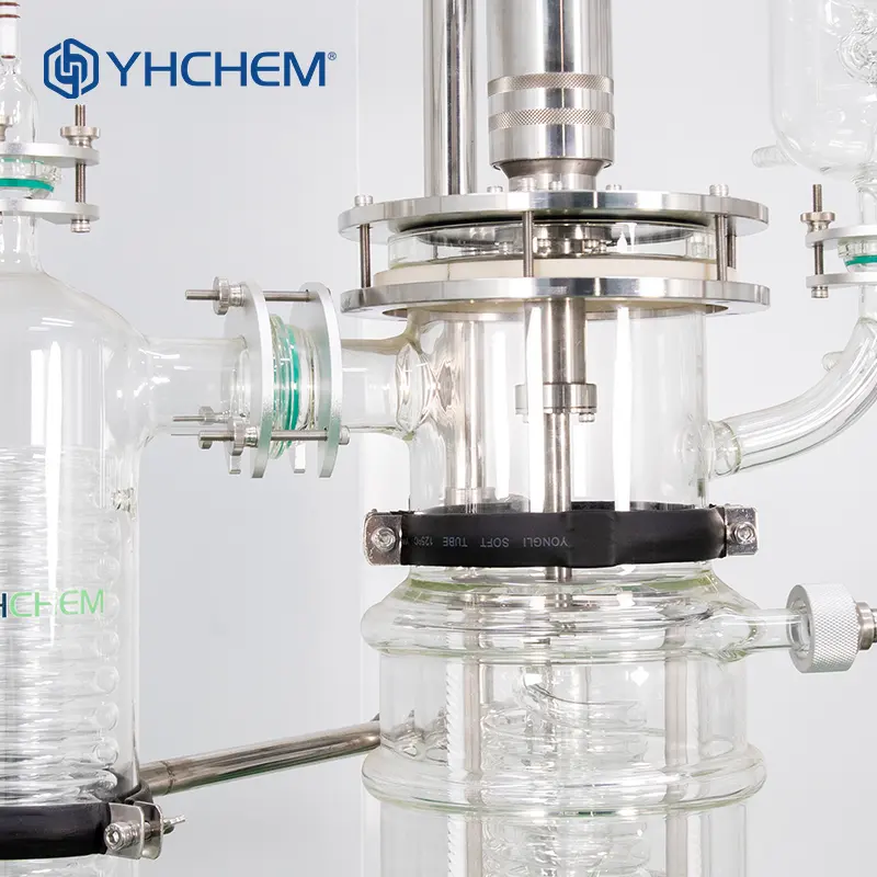 Système de distillation de raffinage des huiles usagées à haute efficacité Système de distillation moléculaire à l'échelle industrielle