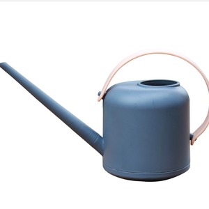 Arrosoir en plastique gris rose bleu blanc durable pour cour, balcon, terrasse, jardinage domestique - Product Image 5