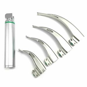 Laryngoscope à fibres optiques LED, jeu de 4 lames avec manche en acier inoxydable allemand, instruments chirurgicaux Delta MED Surgical - Product Image 1