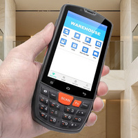 Lecteur de codes-barres laser Android portable robuste de 4 pouces, PDA rechargeable 4000 mAh 4G 2D QR, collecteur de données pour l'inventaire intelligent en stock