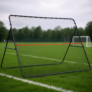 Rete da rimbalzo pieghevole regolabile 8,5 x 6,5 per allenamento calcio, attrezzatura per adulti, tutte le stagioni, in rete - Product Image 2