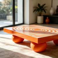 Table basse carrée contemporaine de designer en FRP, motif tourbillon peint à la main, pieds sphériques, pour décoration intérieure de luxe