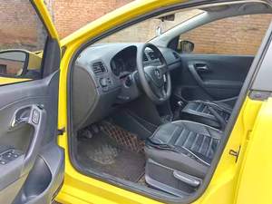 Auto <span class=keywords><strong>Usado</strong></span> Volkswagen <span class=keywords><strong>Polo</strong></span> 1.4 Trendline Manual <span class=keywords><strong>2015</strong></span> 2016 2017, Vehículo Pequeño y Confiable en Venta a Bajo Precio - Product Image 4