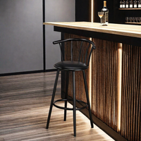 Tabouret de bar Windsor en métal personnalisé avec coussin en cuir PU pour café, bar, restaurant KC-C0008