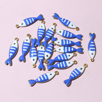 Acier inoxydable PVD sans ternissement plaqué or 18 carats émail animal couleur poisson breloques pendentifs bijoux pendentifs