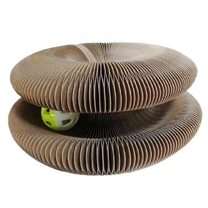 Vente en gros d'orgue magique durable en papier nid d'abeille d'usine planche à gratter pour chat jouet boule à gratter pliable - Product Image 1